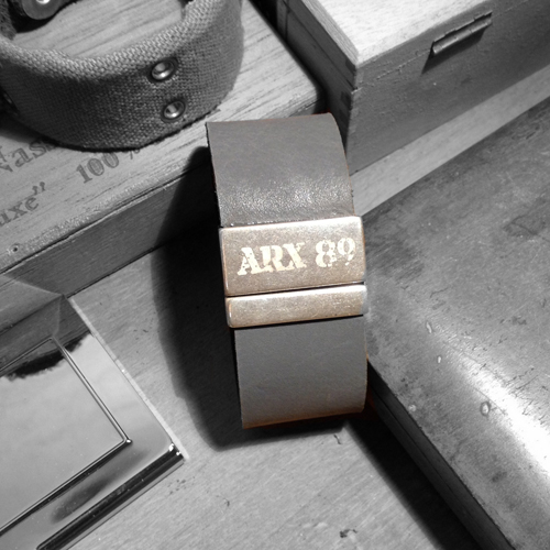 Armband ARX89 model 902